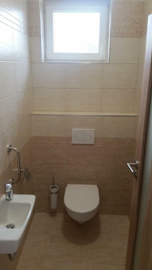 Rekreacny Dom Flora Villa Velky Meder Ngoại thất bức ảnh
